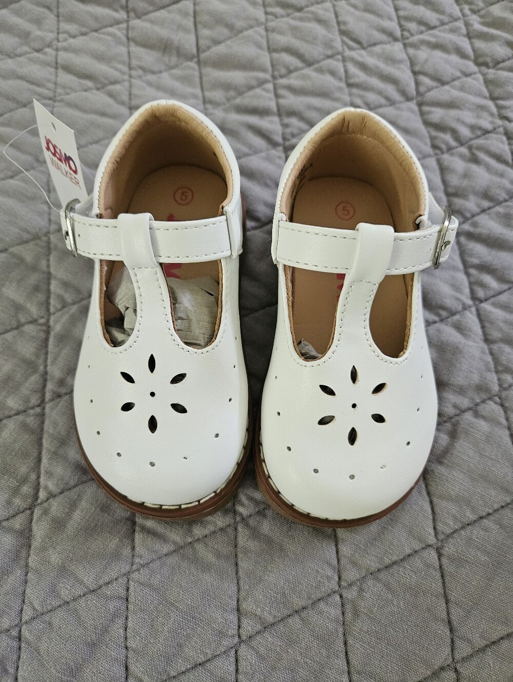 Josmo Walker Shoes Size 5
